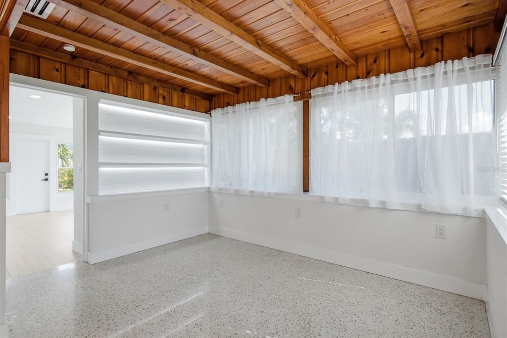 For Rent: $3,000 (3 beds, 2 baths, 1331 Square Feet)