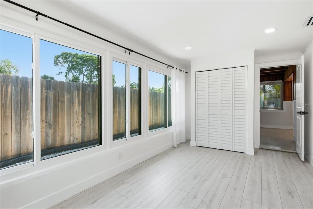 For Rent: $3,000 (3 beds, 2 baths, 1331 Square Feet)