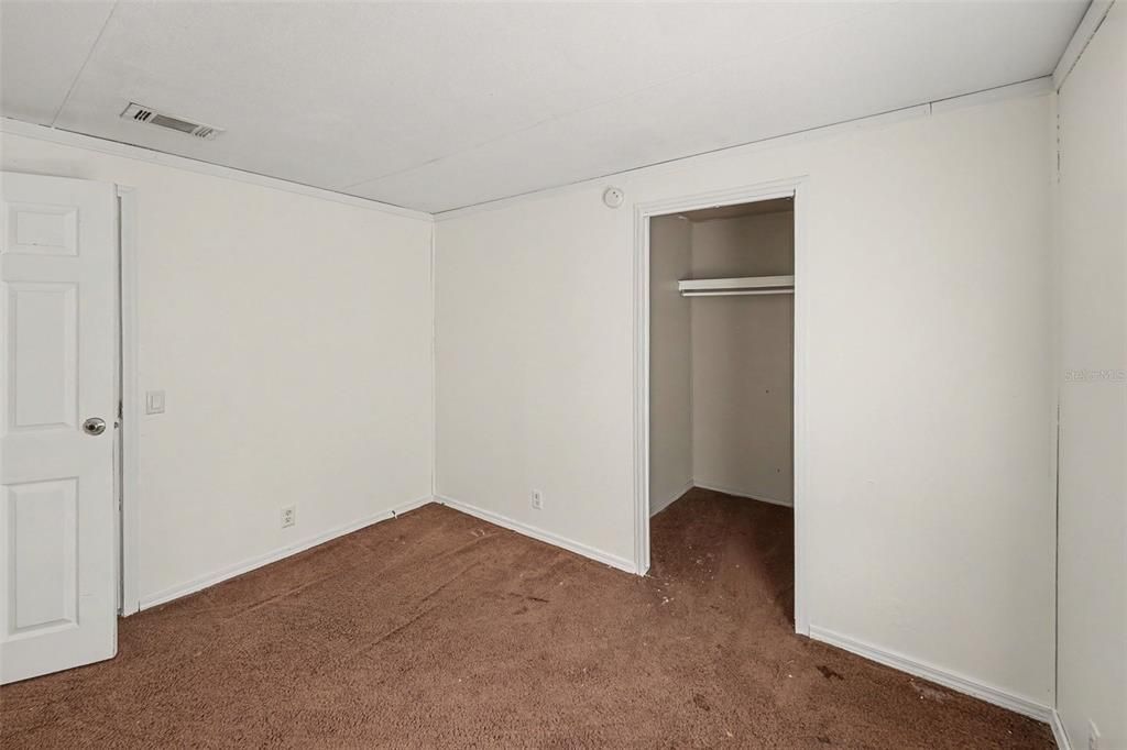 For Sale: $125,000 (3 beds, 2 baths, 1104 Square Feet)