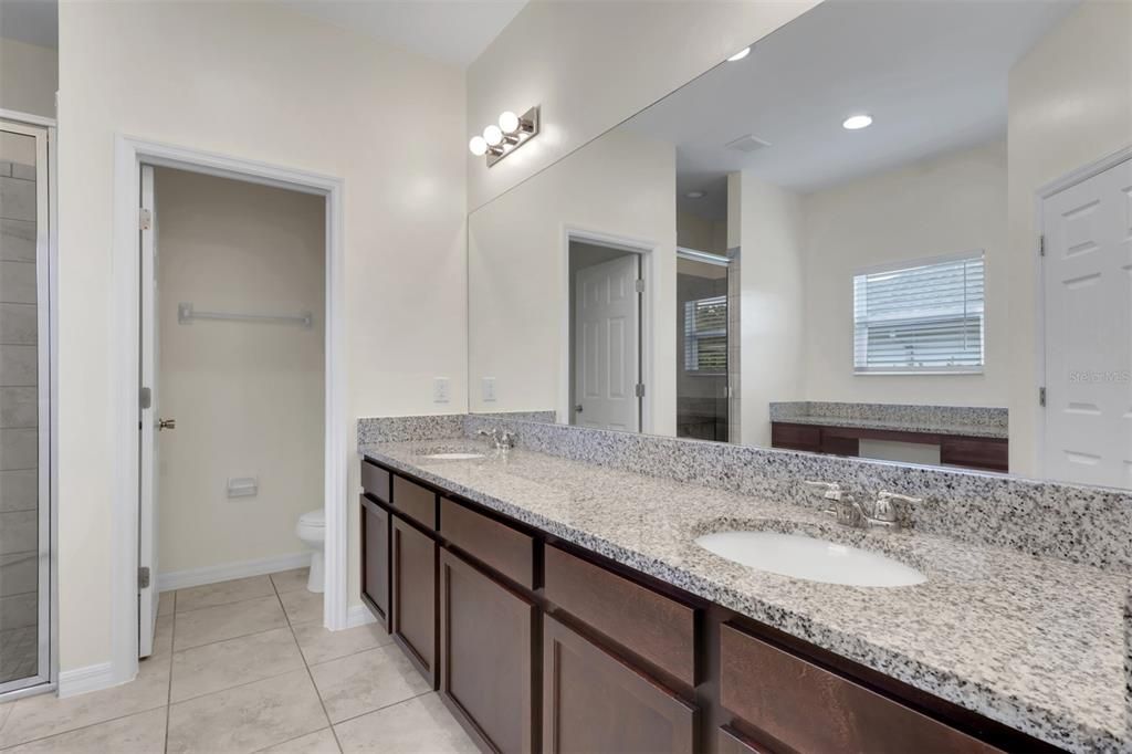 For Sale: $339,000 (3 beds, 2 baths, 2103 Square Feet)