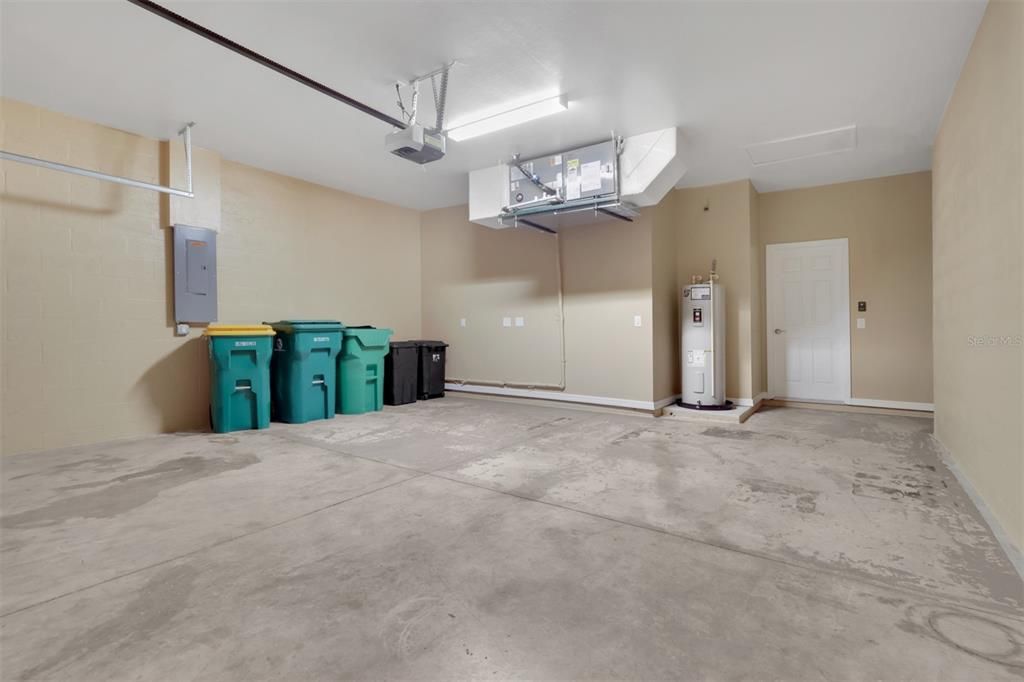 For Sale: $339,000 (3 beds, 2 baths, 2103 Square Feet)
