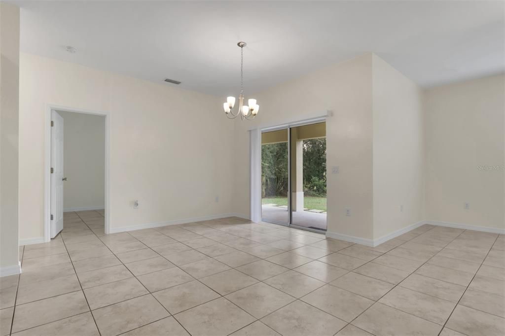 For Sale: $339,000 (3 beds, 2 baths, 2103 Square Feet)