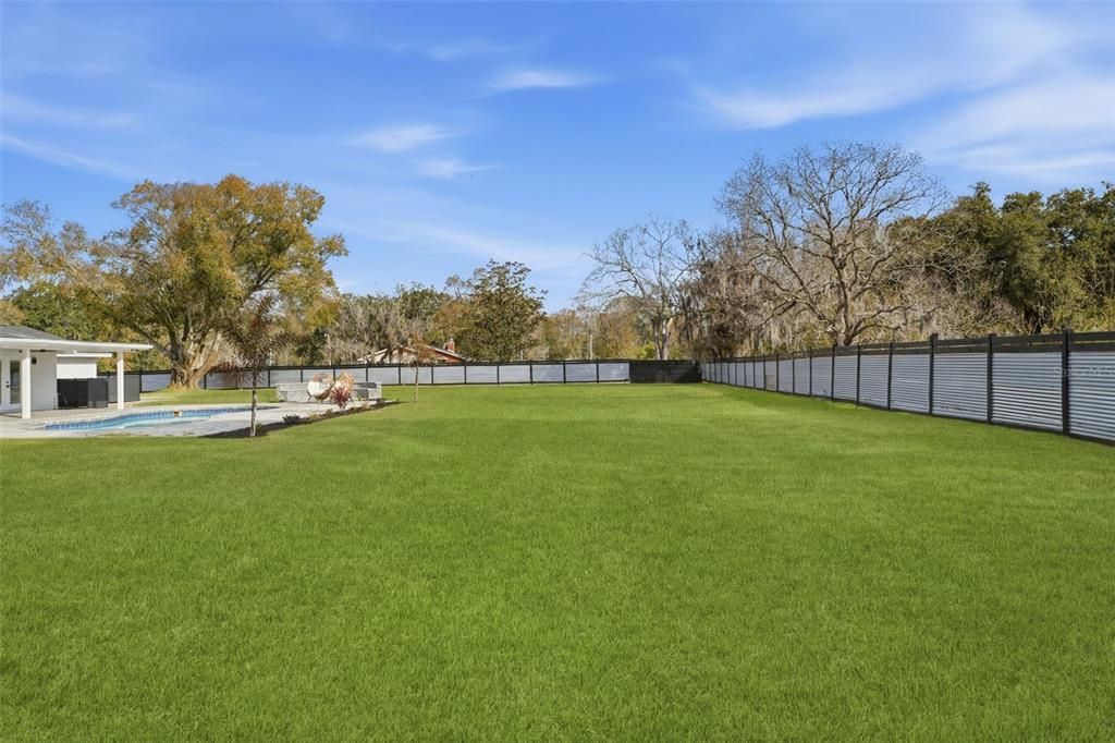 En Venta: $884,900 (4 camas, 3 baños, 2402 Pies cuadrados)