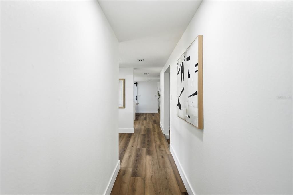 En Venta: $884,900 (4 camas, 3 baños, 2402 Pies cuadrados)