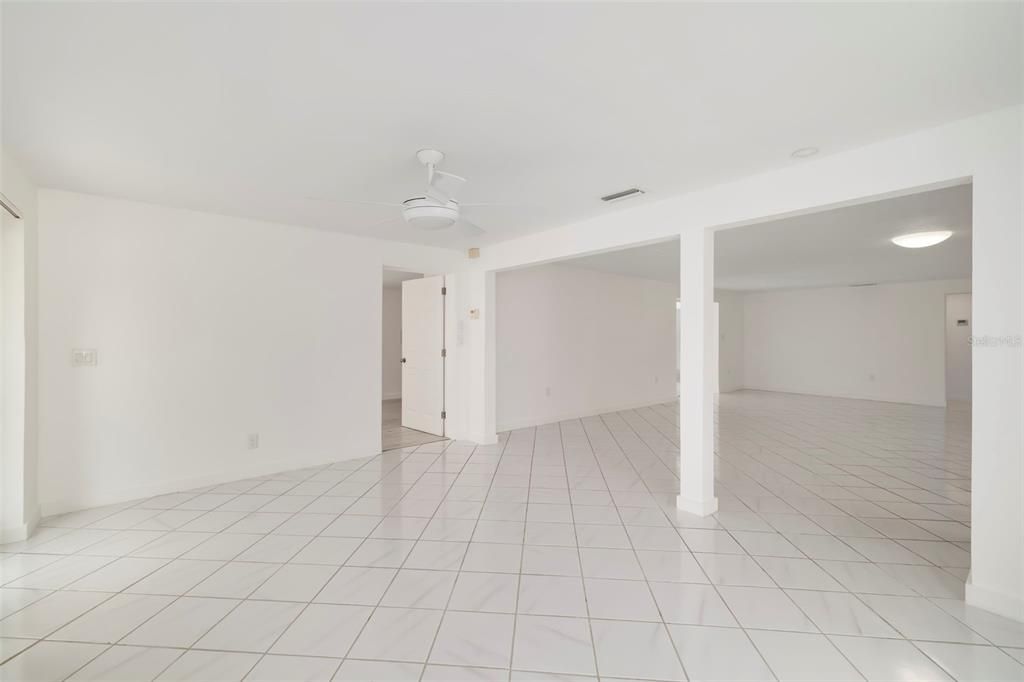En Venta: $2,300,000 (4 camas, 3 baños, 2578 Pies cuadrados)