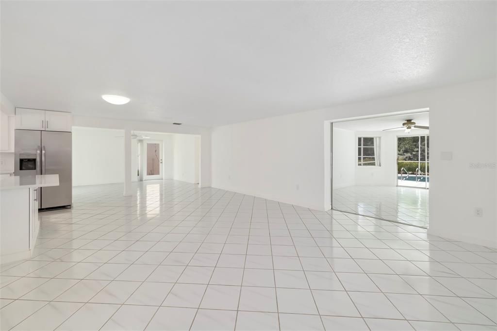 En Venta: $2,300,000 (4 camas, 3 baños, 2578 Pies cuadrados)
