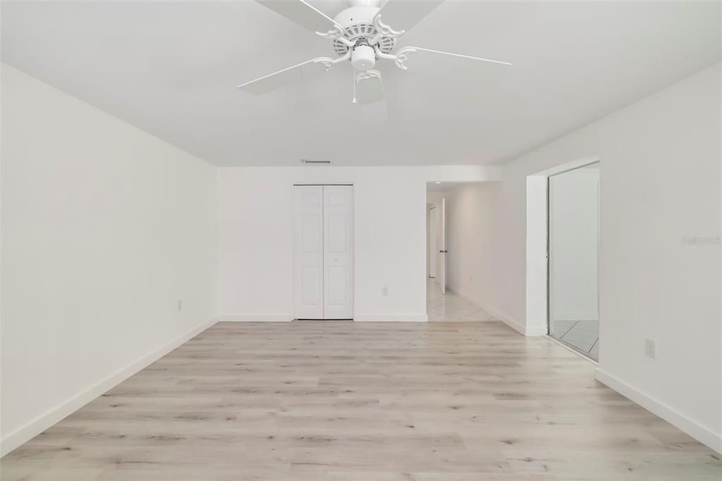 En Venta: $2,300,000 (4 camas, 3 baños, 2578 Pies cuadrados)