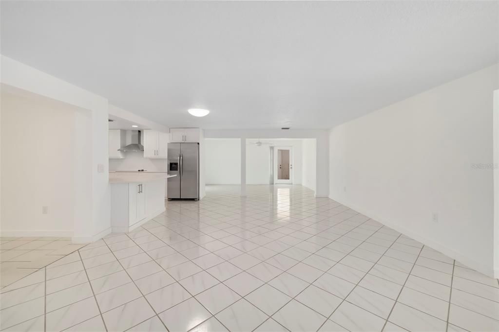 En Venta: $2,300,000 (4 camas, 3 baños, 2578 Pies cuadrados)