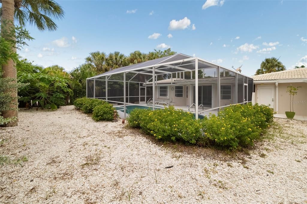 En Venta: $2,300,000 (4 camas, 3 baños, 2578 Pies cuadrados)
