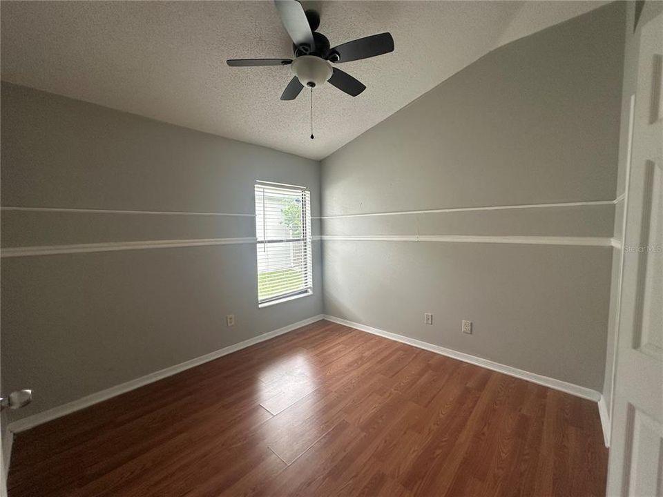 For Rent: $3,100 (4 beds, 2 baths, 2041 Square Feet)