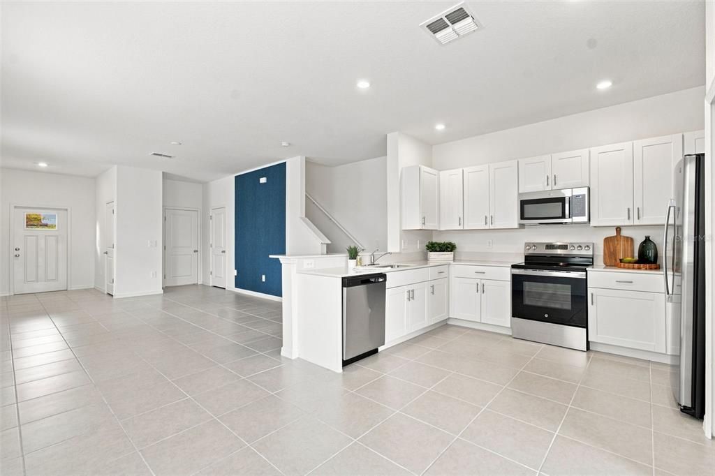 For Sale: $260,000 (2 beds, 2 baths, 1783 Square Feet)