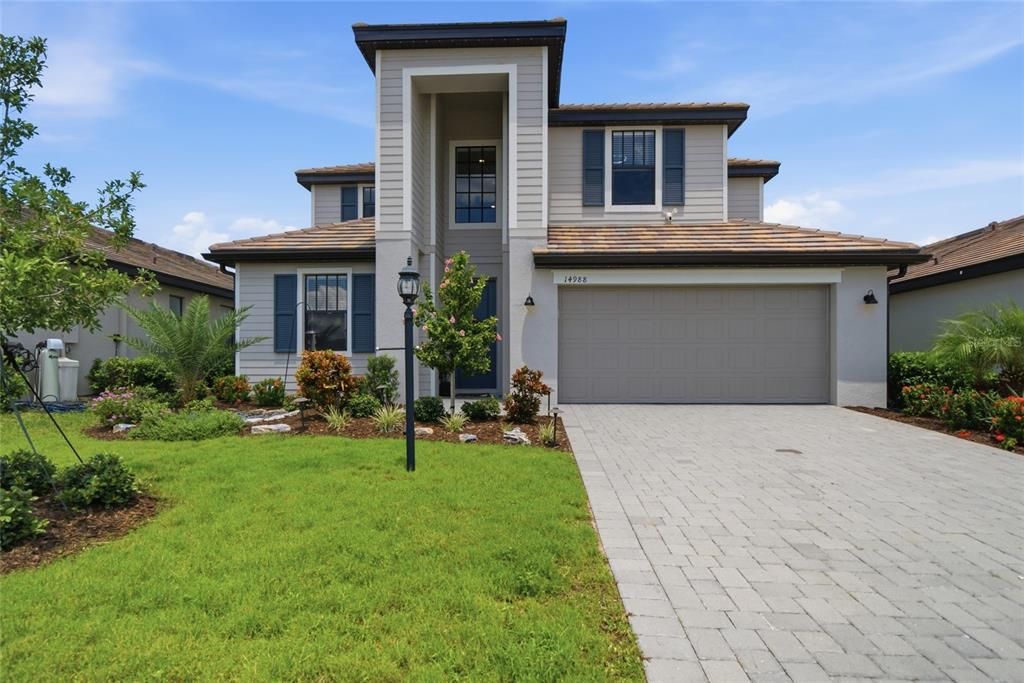 For Sale: $684,900 (5 beds, 3 baths, 3257 Square Feet)