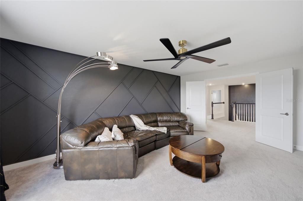 For Sale: $684,900 (5 beds, 3 baths, 3257 Square Feet)