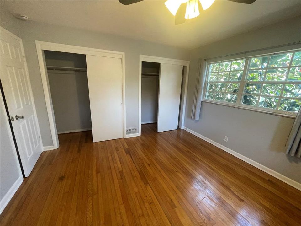 Active With Contract: $2,600 (2 beds, 2 baths, 1437 Square Feet)