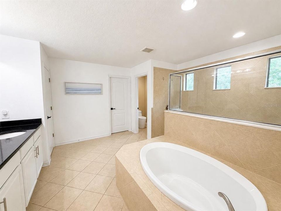 На продажу: $679,990 (4 спален, 2 ванн, 2896 Квадратных фут)