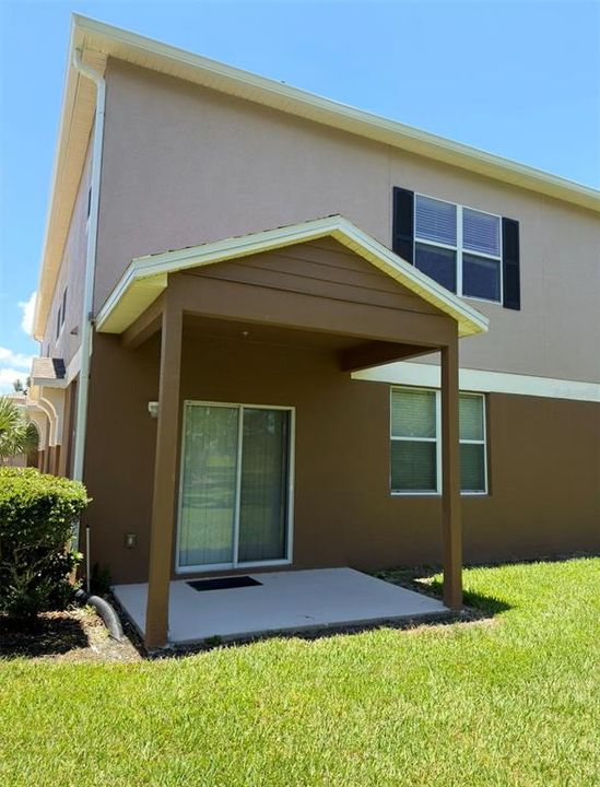 For Rent: $1,895 (3 beds, 2 baths, 1588 Square Feet)