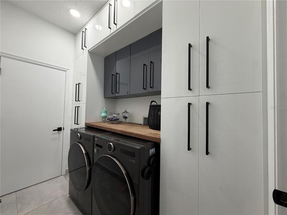 На продажу: $719,900 (4 спален, 3 ванн, 2493 Квадратных фут)