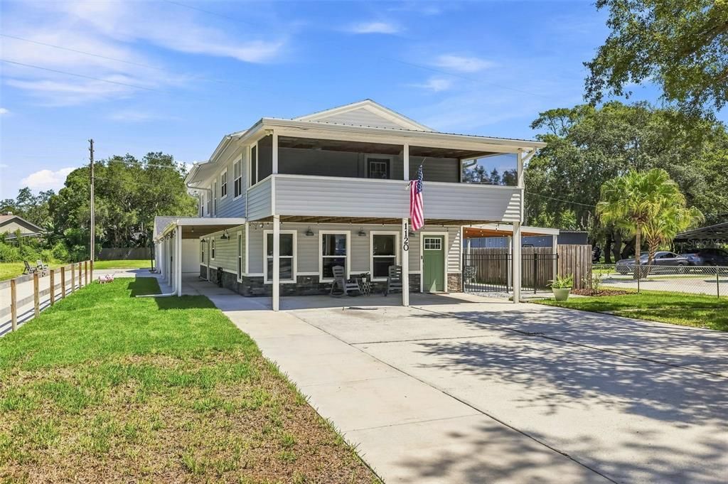 For Sale: $899,000 (4 beds, 2 baths, 2780 Square Feet)