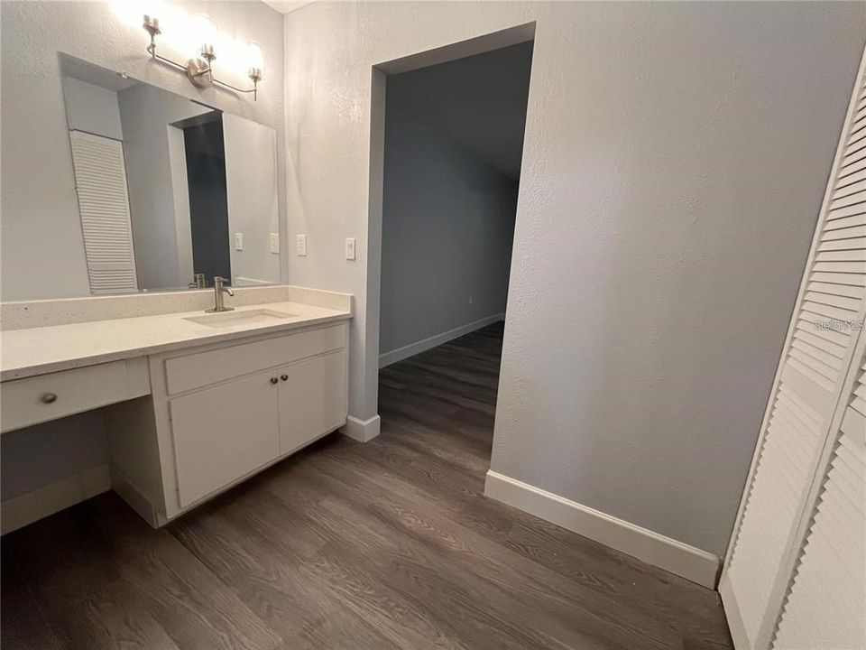 For Rent: $1,750 (2 beds, 2 baths, 1292 Square Feet)