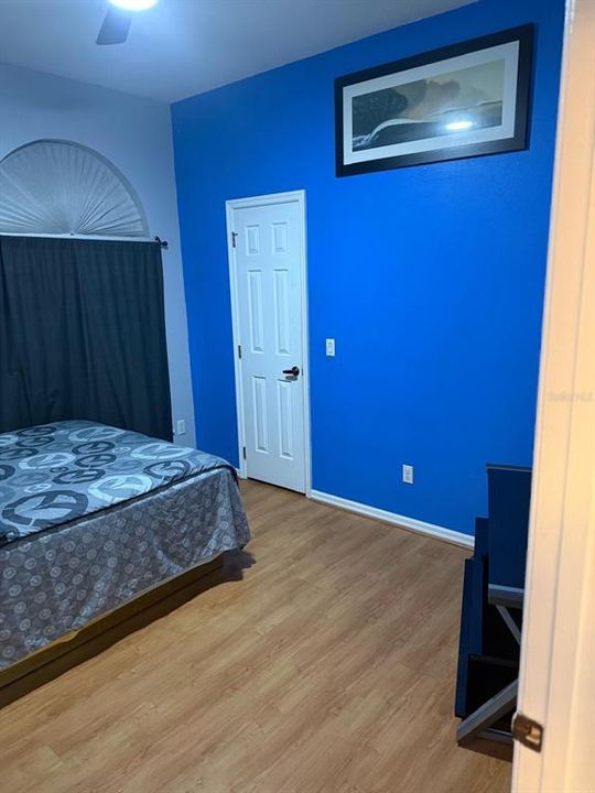 For Rent: $2,800 (4 beds, 2 baths, 1806 Square Feet)