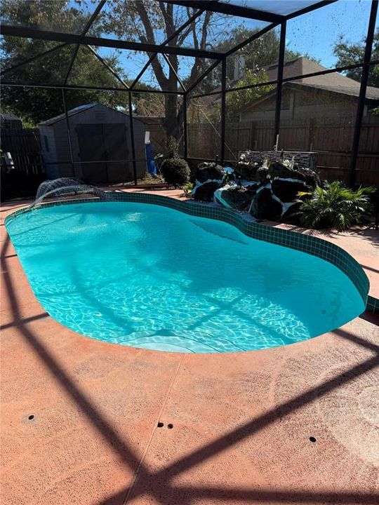 For Rent: $2,800 (4 beds, 2 baths, 1806 Square Feet)