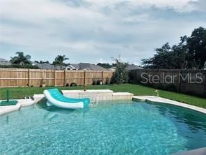 For Rent: $3,200 (4 beds, 2 baths, 2256 Square Feet)