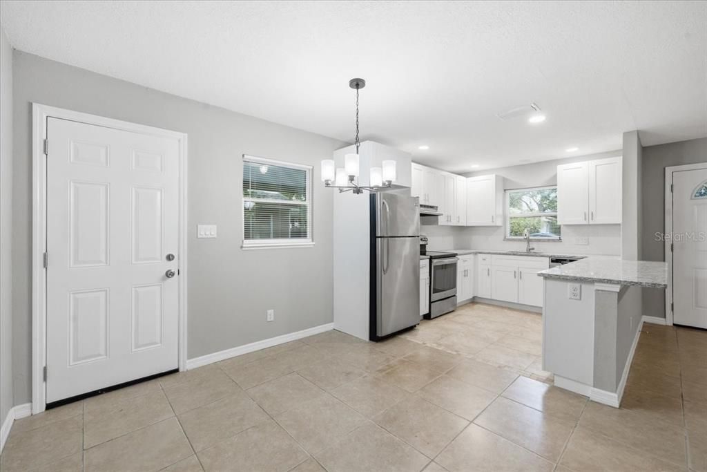 En Venta: $295,000 (3 camas, 1 baños, 960 Pies cuadrados)