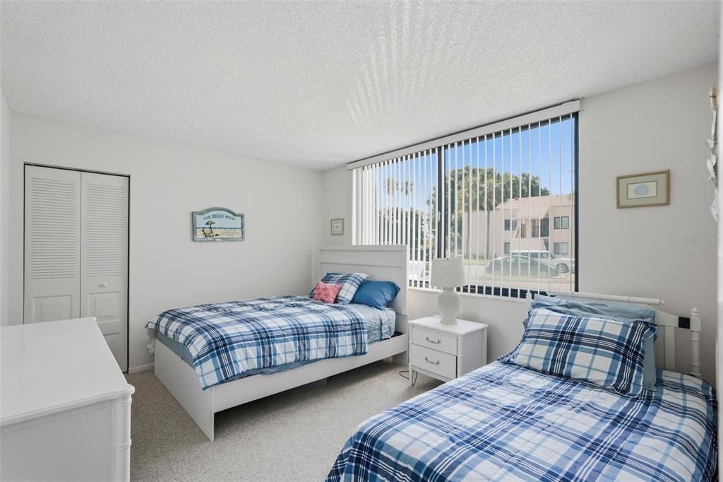 Activo con contrato: $375,000 (2 camas, 2 baños, 1082 Pies cuadrados)