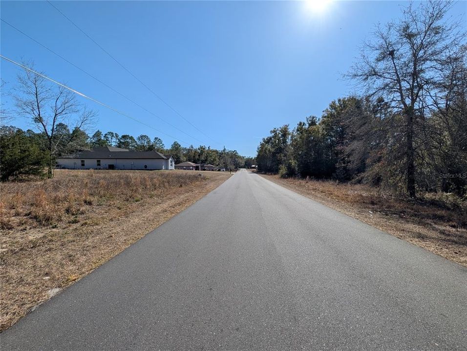 待售: $37,900 (0.99 acres)