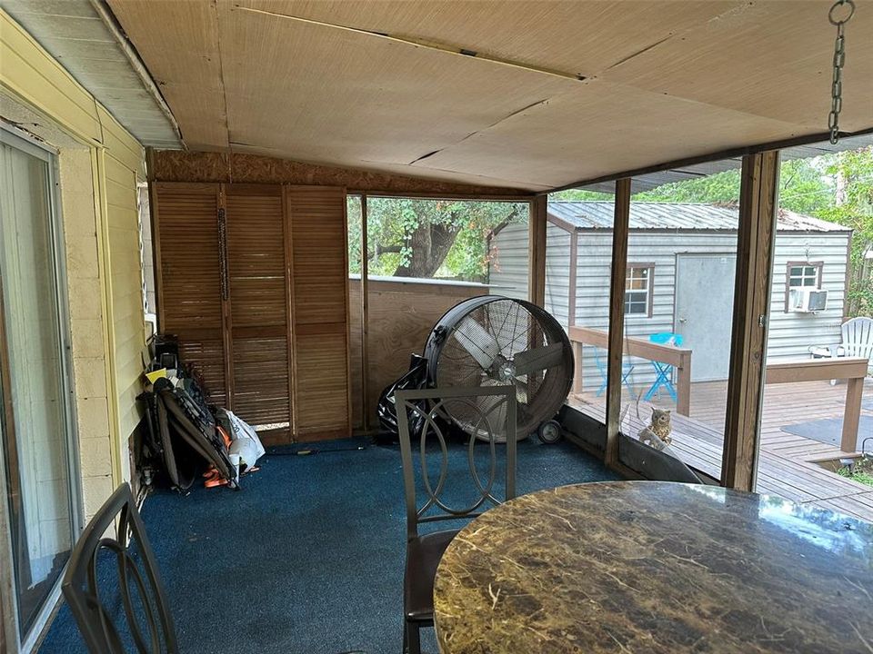 For Sale: $189,000 (4 beds, 2 baths, 1404 Square Feet)