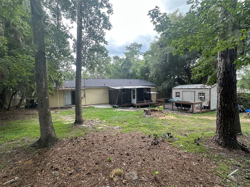 For Sale: $189,000 (4 beds, 2 baths, 1404 Square Feet)