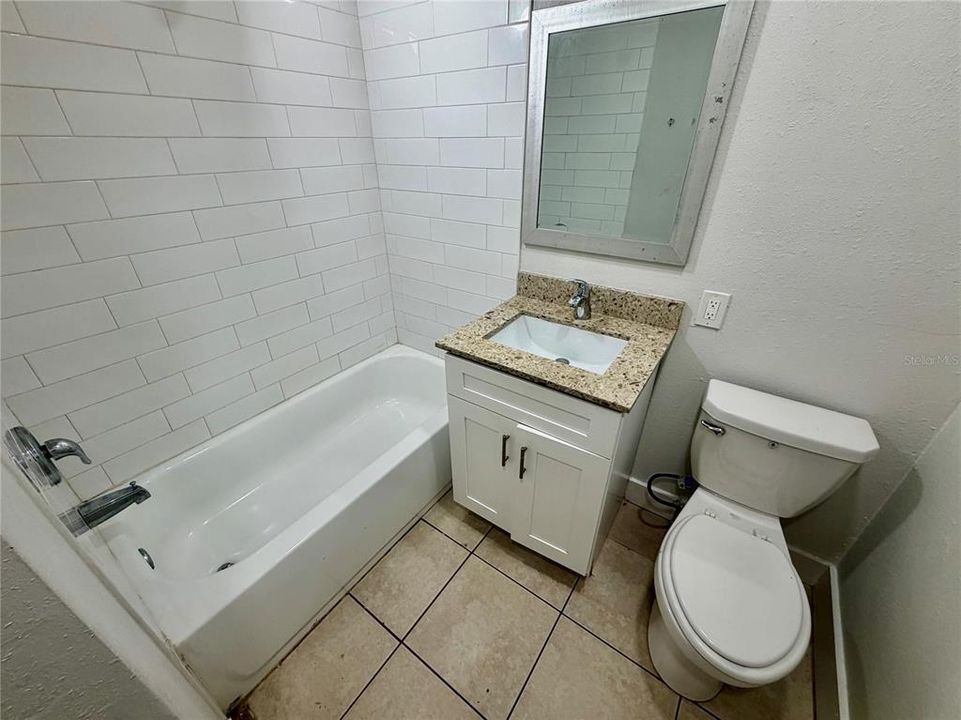 For Sale: $305,000 (2 beds, 0 baths, 1248 Square Feet)