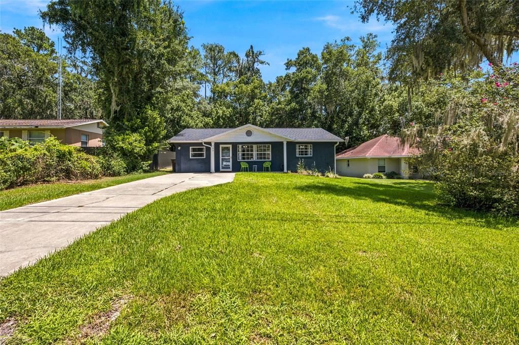 For Sale: $224,999 (3 beds, 2 baths, 1218 Square Feet)