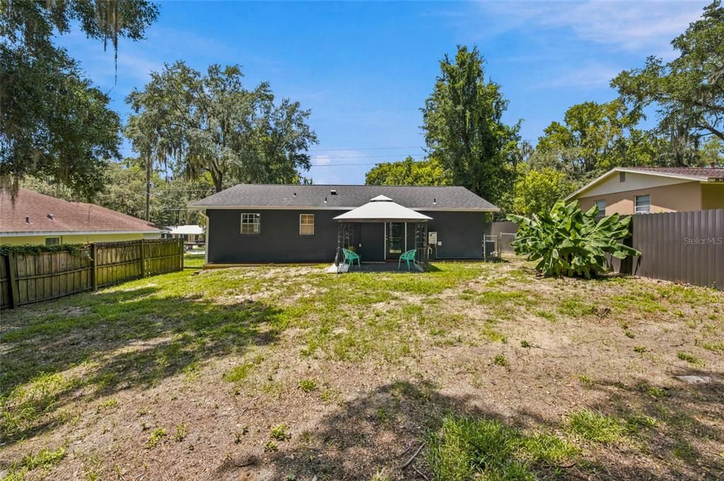 For Sale: $224,999 (3 beds, 2 baths, 1218 Square Feet)