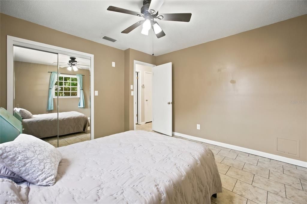 For Sale: $224,999 (3 beds, 2 baths, 1218 Square Feet)
