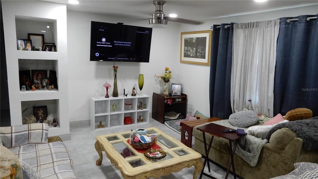 En Venta: $310,000 (3 camas, 1 baños, 1388 Pies cuadrados)