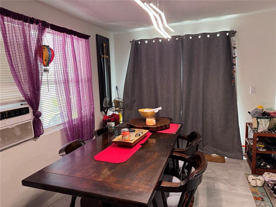 En Venta: $310,000 (3 camas, 1 baños, 1388 Pies cuadrados)