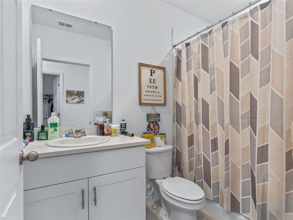 En Venta: $340,000 (3 camas, 2 baños, 1680 Pies cuadrados)