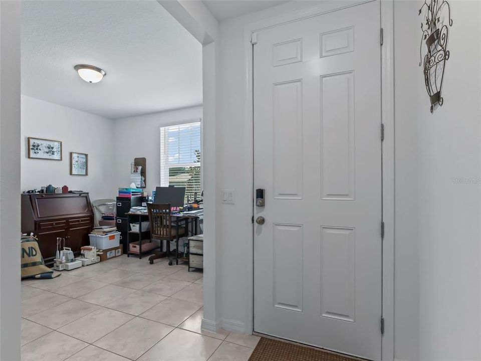 En Venta: $340,000 (3 camas, 2 baños, 1680 Pies cuadrados)