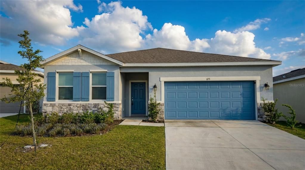 For Rent: $2,500 (4 beds, 3 baths, 2236 Square Feet)