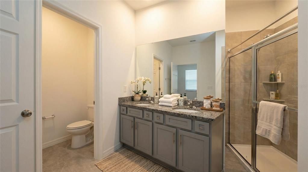 For Rent: $2,500 (4 beds, 3 baths, 2236 Square Feet)