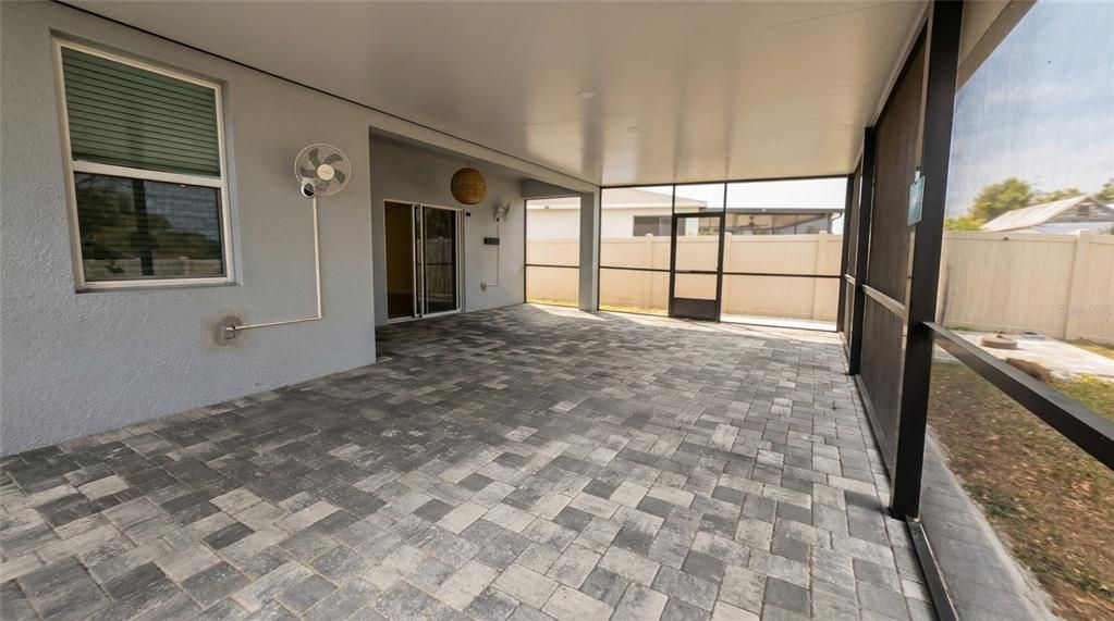For Rent: $2,500 (4 beds, 3 baths, 2236 Square Feet)