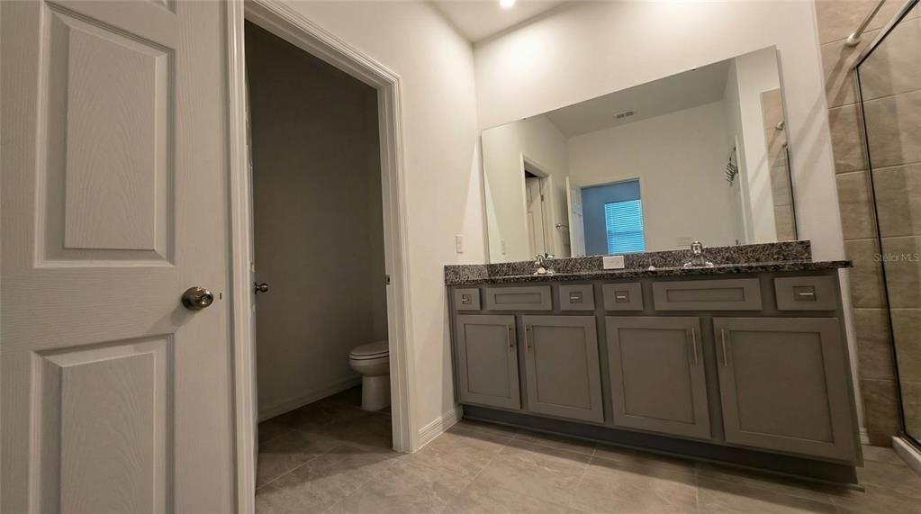 For Rent: $2,500 (4 beds, 3 baths, 2236 Square Feet)