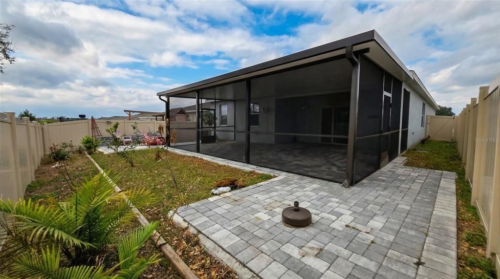 For Rent: $2,500 (4 beds, 3 baths, 2236 Square Feet)