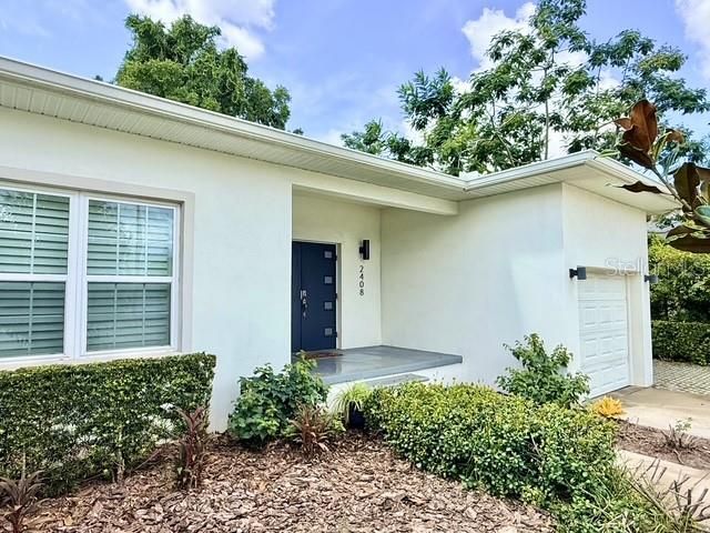 For Rent: $3,295 (3 beds, 2 baths, 1938 Square Feet)