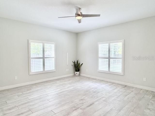 For Rent: $3,295 (3 beds, 2 baths, 1938 Square Feet)