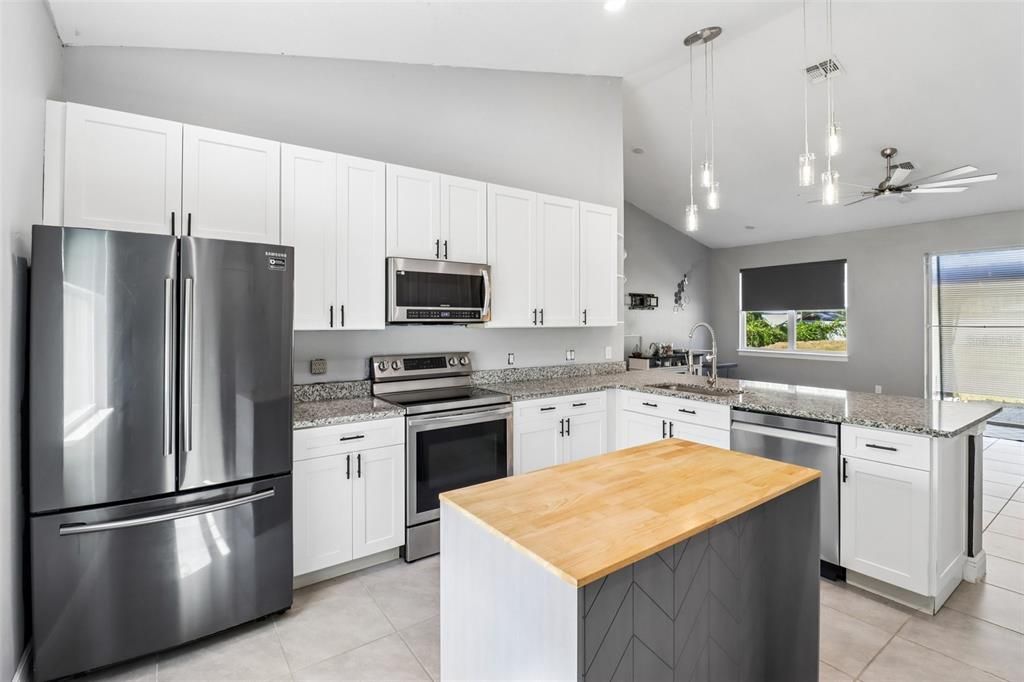 For Sale: $315,000 (3 beds, 2 baths, 1535 Square Feet)
