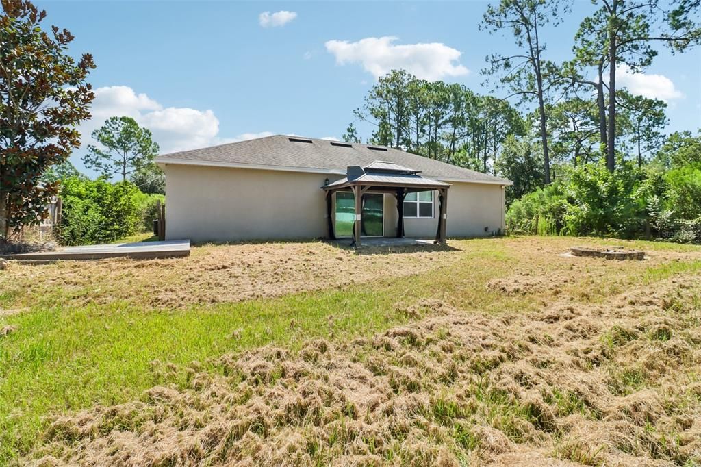 For Sale: $315,000 (3 beds, 2 baths, 1535 Square Feet)