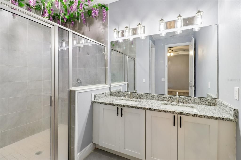For Sale: $315,000 (3 beds, 2 baths, 1535 Square Feet)