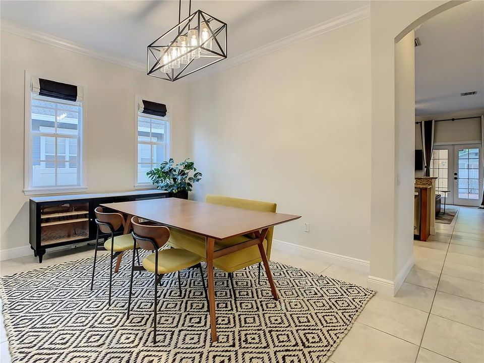 For Rent: $3,600 (3 beds, 2 baths, 1833 Square Feet)